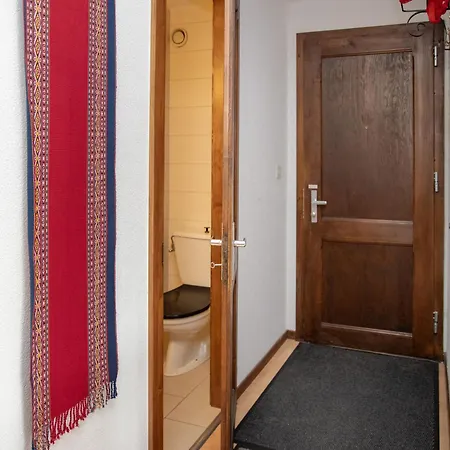 Galaxie 217 By Interhome וורבייה